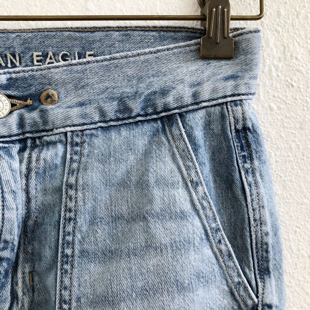 AMERICAN EAGLE AE High Waisted Denim Cargo Jogger Jeans Size 0 - Picture 5 of 7